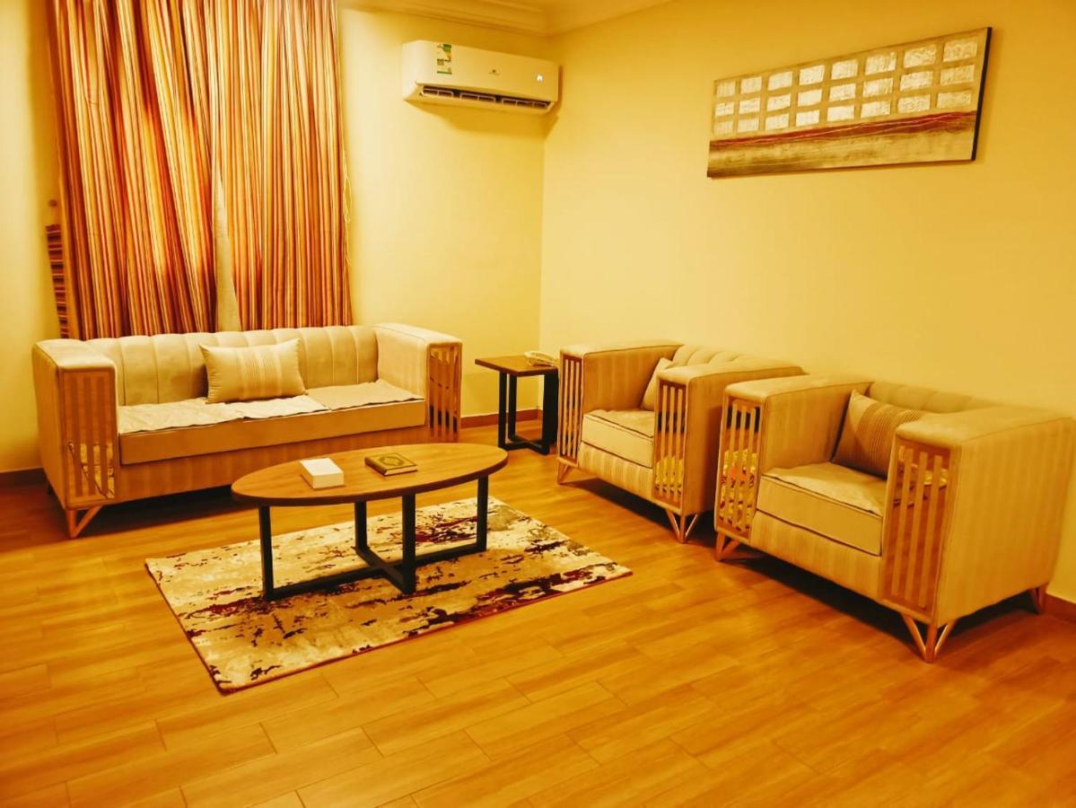 Taraf Yanbu 2 Aparthotel Екстериор снимка