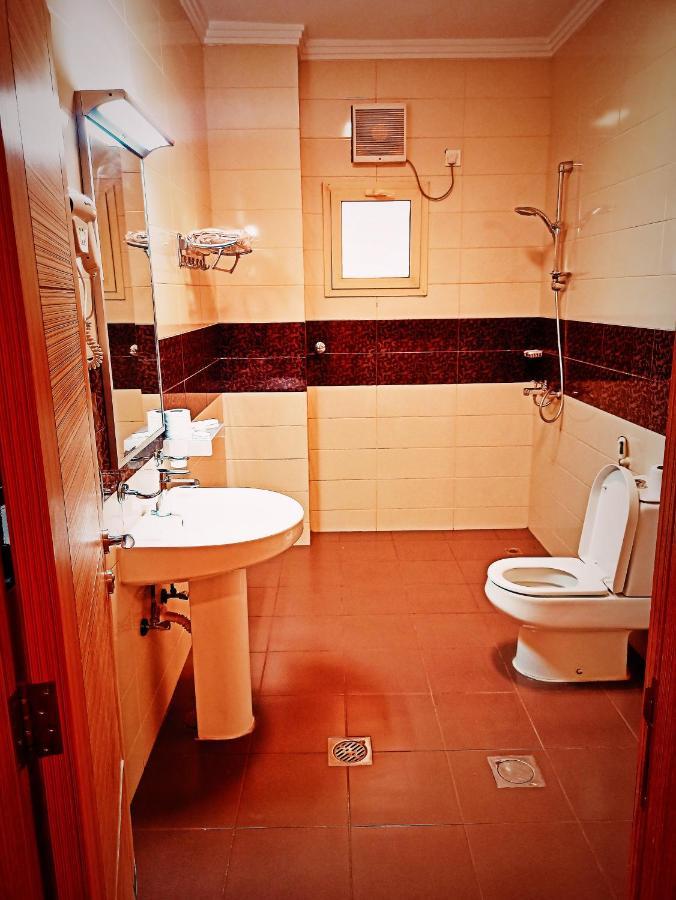 Taraf Yanbu 2 Aparthotel Екстериор снимка