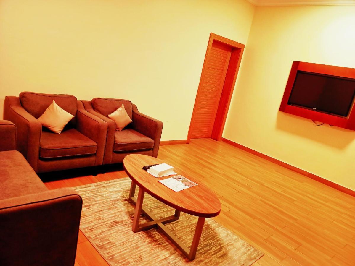 Taraf Yanbu 2 Aparthotel Екстериор снимка