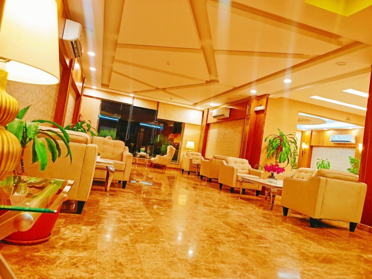 Taraf Yanbu 2 Aparthotel Екстериор снимка
