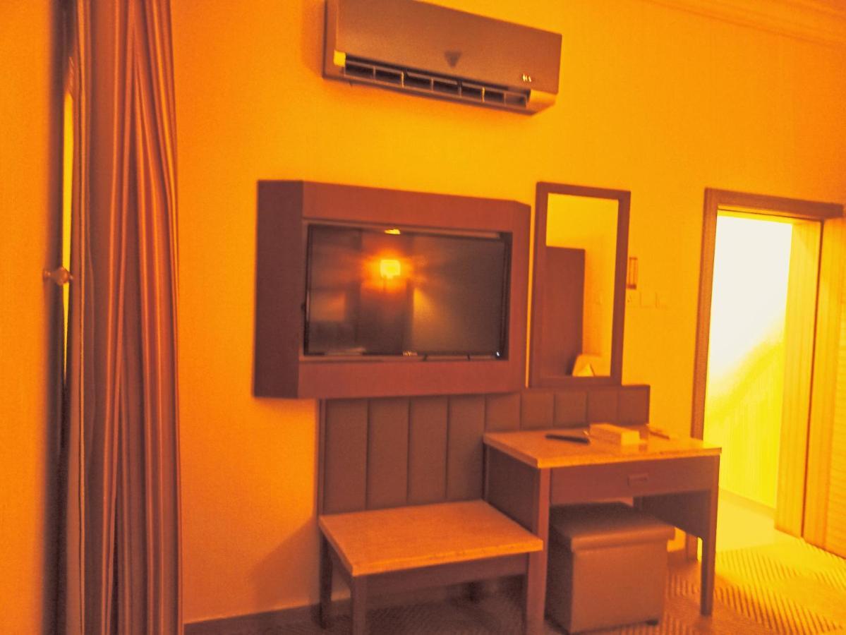 Taraf Yanbu 2 Aparthotel Екстериор снимка